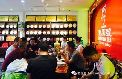 昆明子君茶城龙园店盛大开业，龙园普洱专营店突破30家，引领茶叶代理与销售新风尚